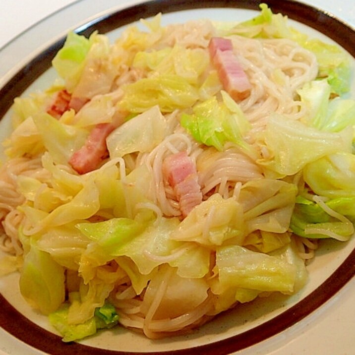 薄口醤油で ベーコンとキャベツの焼き素麺 レシピ 作り方 By ぷ みぃまま 楽天レシピ 薄口醤油で ベーコンとキャベツの焼き素麺 レシピ 作り方 By ぷ みぃまま 楽天レシピ